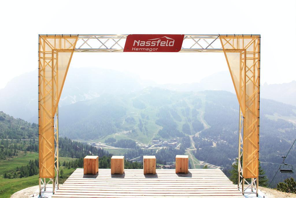 Appartementhaus Ckpk Sonnenalpe Nassfeld Bagian luar foto